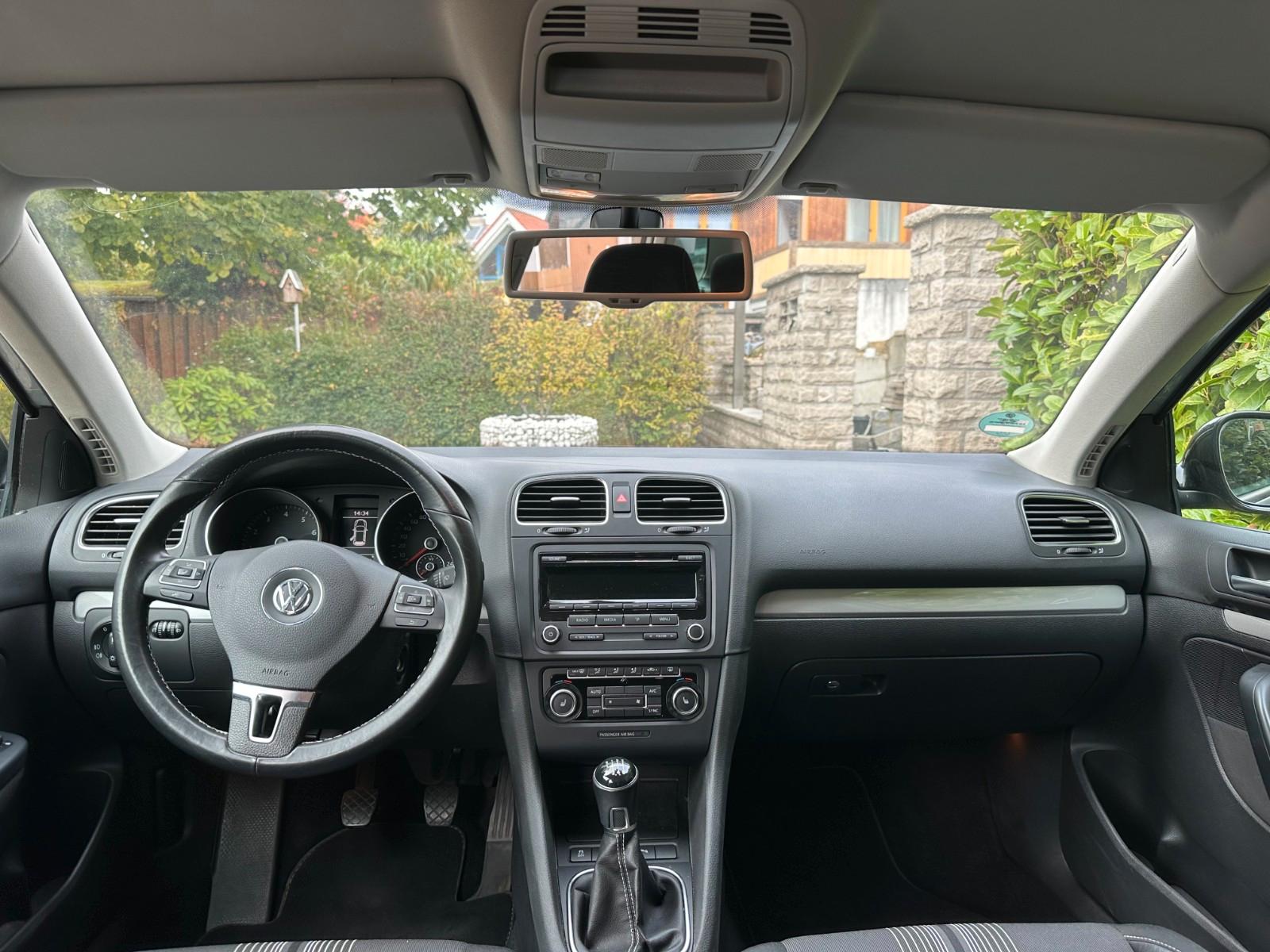 Volkswagen Golf 2012 — photo 10
