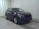 BMW X1 xDrive 18d Sport Line Navi Active PDC LED LM - BMW X1 mit Diesel-Antrieb: Geländewagen