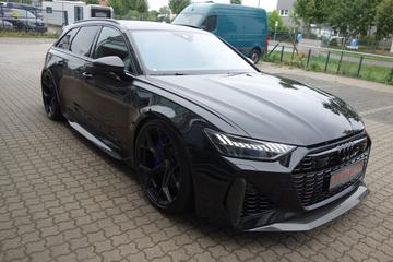 2025 AUDI RS6 photo 2