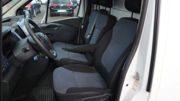Opel Vivaro - 12