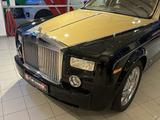 Rolls-Royce Phantom Dubai Bespoke Edt.|Two Tone|Power Close  - Rolls-Royce Phantom: Limousine