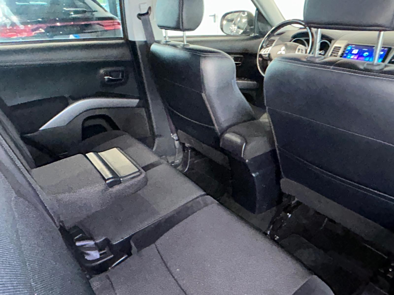 Mitsubishi Outlander XTRA 2WD*AHK*Tüv bis 07-2028*