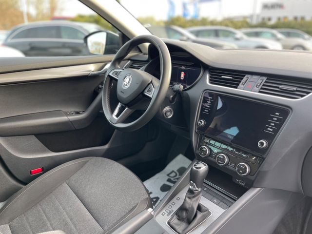 Skoda Octavia Combi Soleil Grau Kamera Automatik