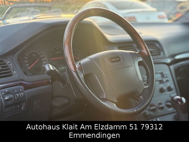 Fahrzeugabbildung Volvo S80 2.4 Automatik Leder TÜV Schiebedach