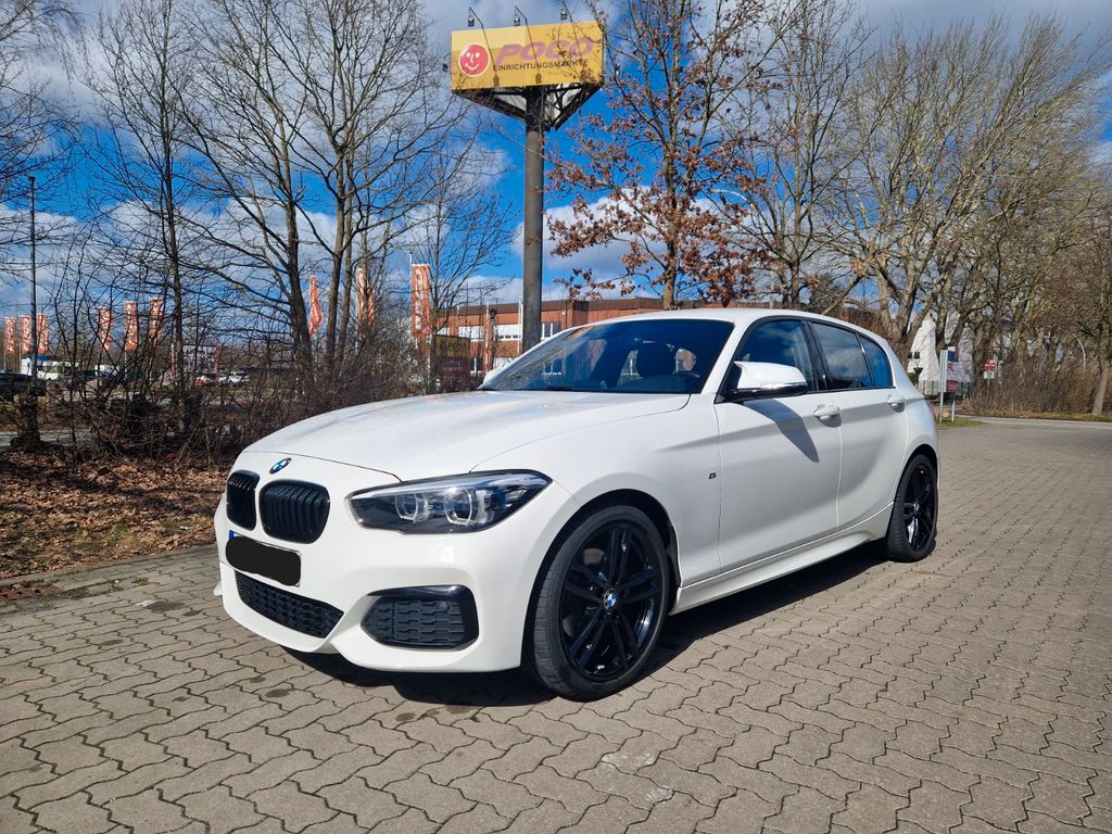 Image of BMW 120