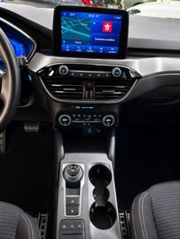 Ford Kuga - 11