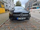 Mercedes-Benz Mercedes A 180 AMG line mit Ambiente Licht - Mercedes-Benz A 180: Coupe