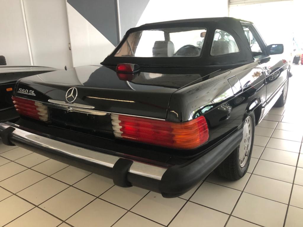 Mercedes-Benz SL 560