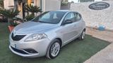 Lancia Ypsilon 1.2 69 CV 5 porte Silver - silberne Lancia Ypsilon