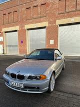 BMW e46 323 Cabrio TÜV NEU / SERVICE NEU - BMW 323 aus 2000: Cabrio