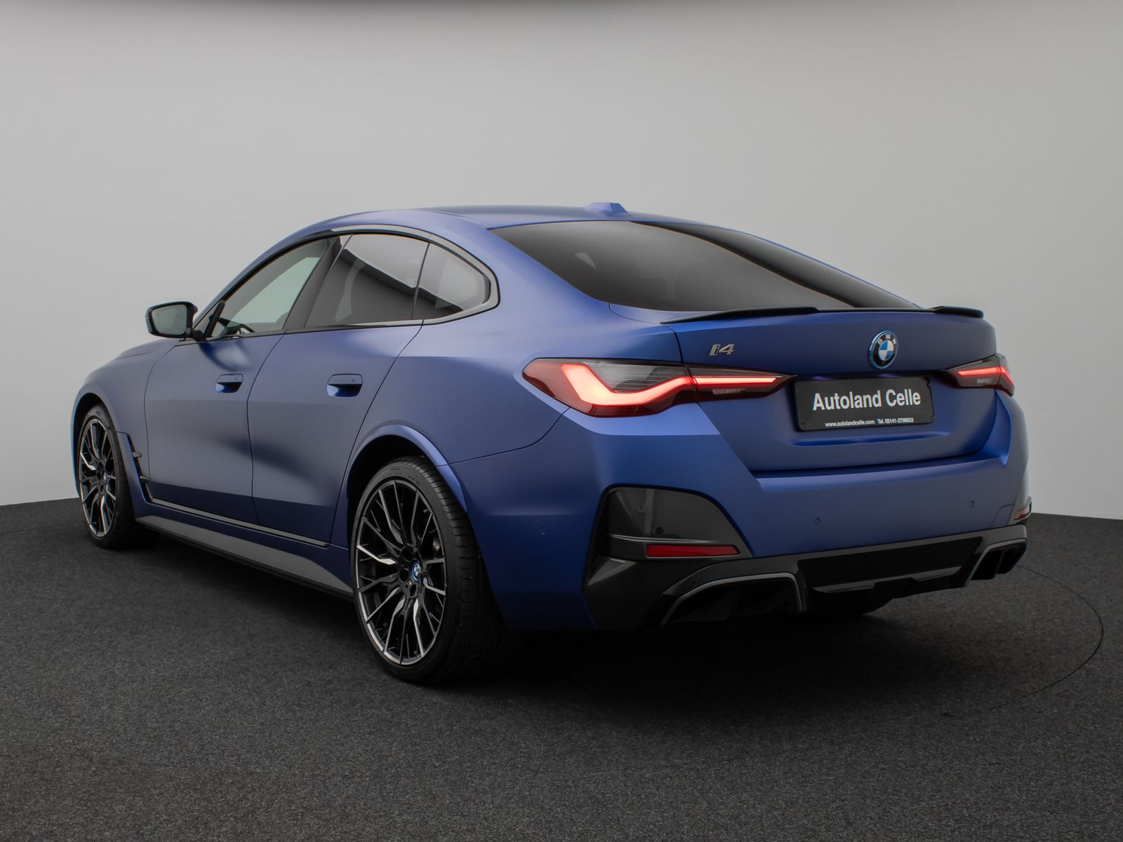 Fahrzeugabbildung BMW i4 M50 Gran Coupé Glasdach Laser 360°HUD DAB H/K