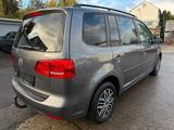 Volkswagen Touran Comfortline*7 SITZER*AHK*PDC*SHZ* - VW Touran Gebrauchtwagen in Braunschweig