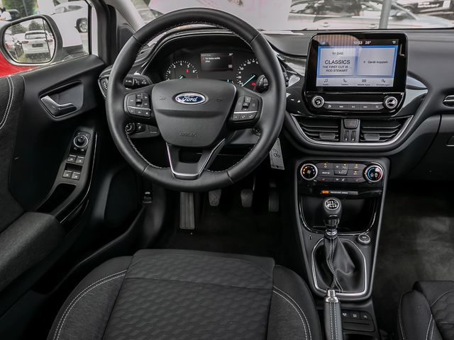 Ford Puma Titanium Design WINTER-PAKET PDC CARPLAY