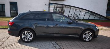 Audi A4 - 4