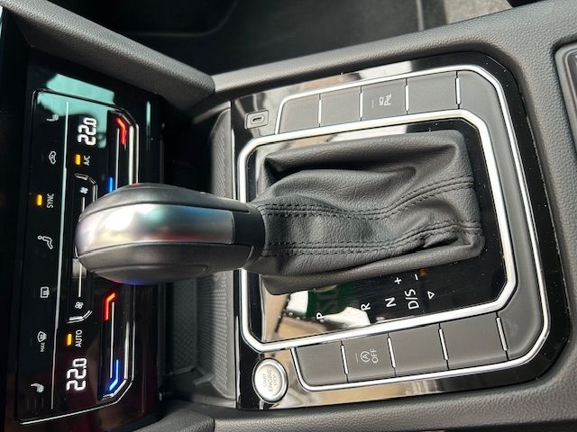 Passat Variant Elegance 2.0 TSI DSG NAV;360GRAD;