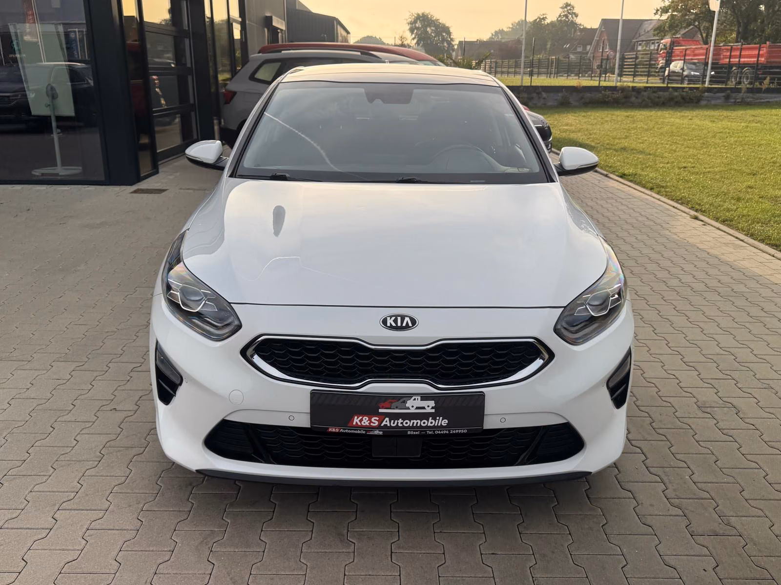 Kia Ceed 1.4 TGDI Platinum Edition*PANO*NAVI*RFK*SHZ