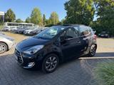 Hyundai ix20 blue Passion=Schiebedach-Navi-Sitzheiz= - Hyundai mit Benzin-Antrieb: Kleinwagen