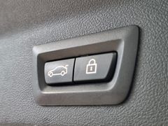 Fahrzeugabbildung BMW X3 XDRIVE 30i M-SPORT LEDER STANDHZ PANO AHK 360