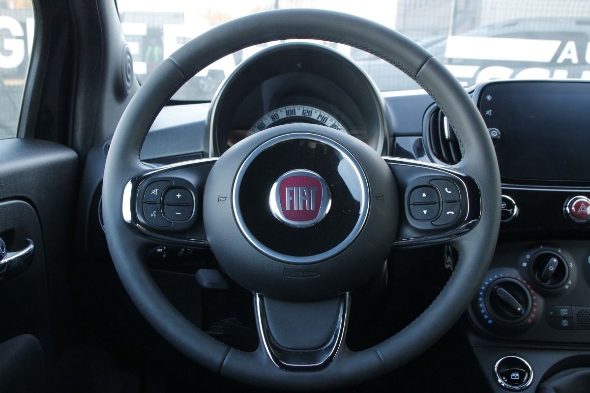 Fahrzeugabbildung Fiat 500 C Mild Hybrid 1.0 Cabrio