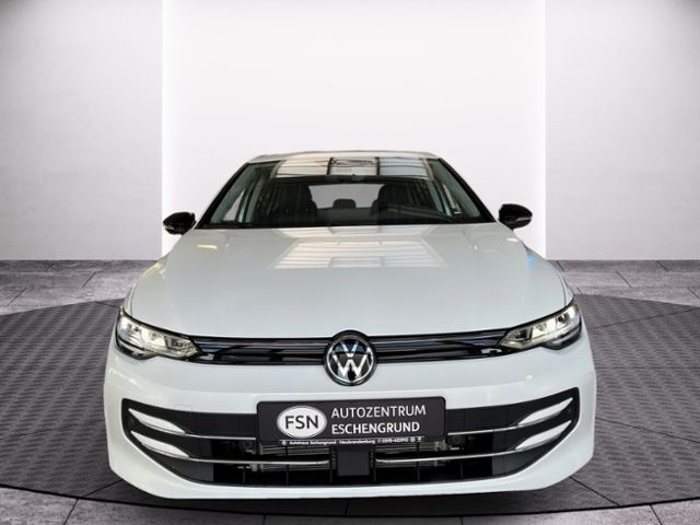 Fahrzeugabbildung Volkswagen Golf 1.5 eTSI DSG ENERGY NAVI GJR LED KAMERA