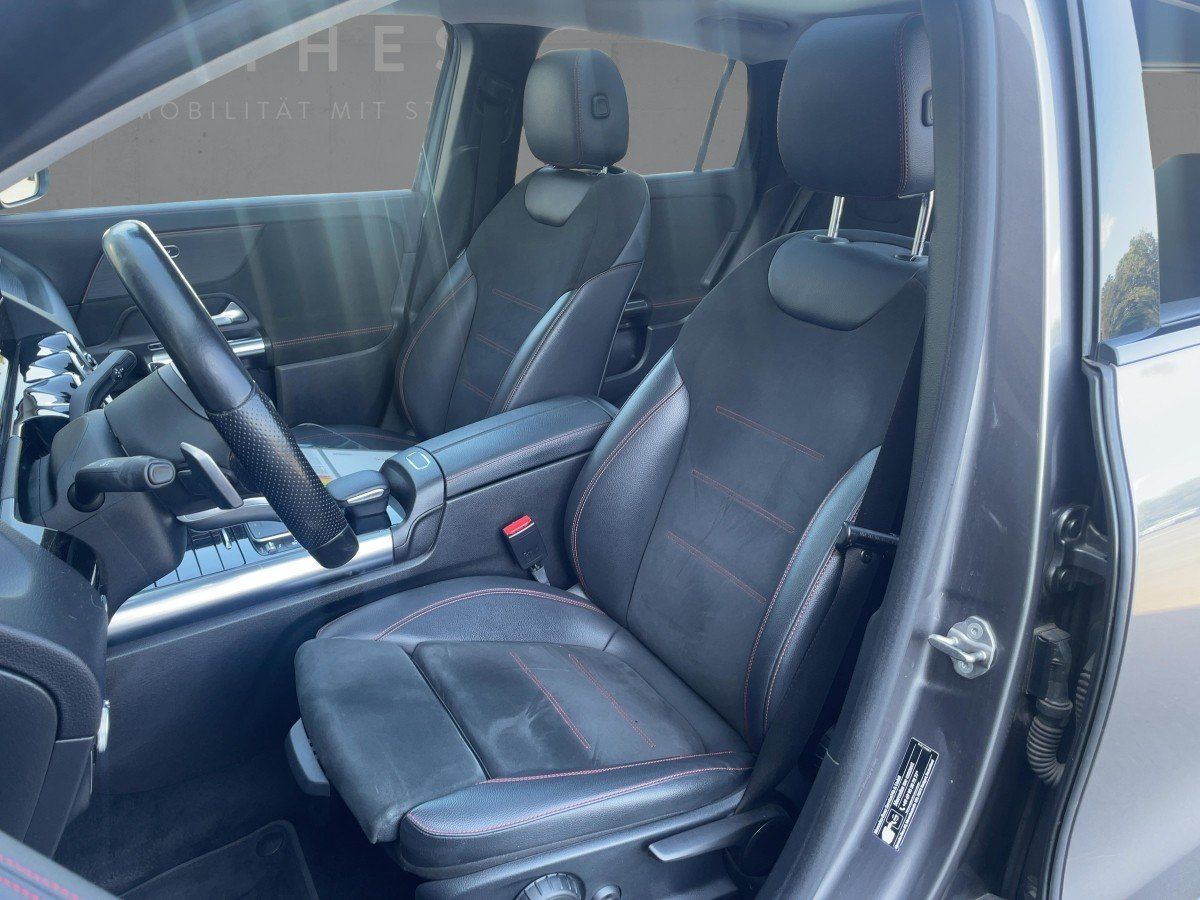 Fahrzeugabbildung Mercedes-Benz GLA 200 d 4M AMG/Night/Pano/360°/LED