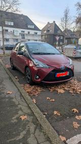 Toyota Yaris Hybrid 1,5 VVT-i Vollausstatt... - Toyota 4-Runner: Automatik