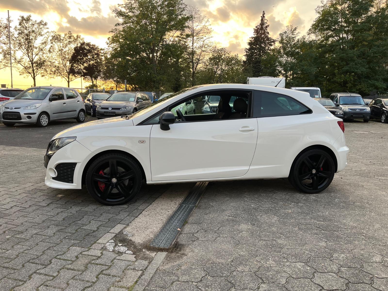 Seat ibiza SC Cupra 1.4 180ch BVA - 2 ème main - Toit ouvrant - Palettes au volant - CT récent - Sièges chauffants