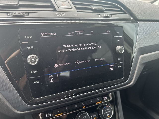 Touran 2.0 TDI Active NAVI ACC 16 ALU FAMILY-P.