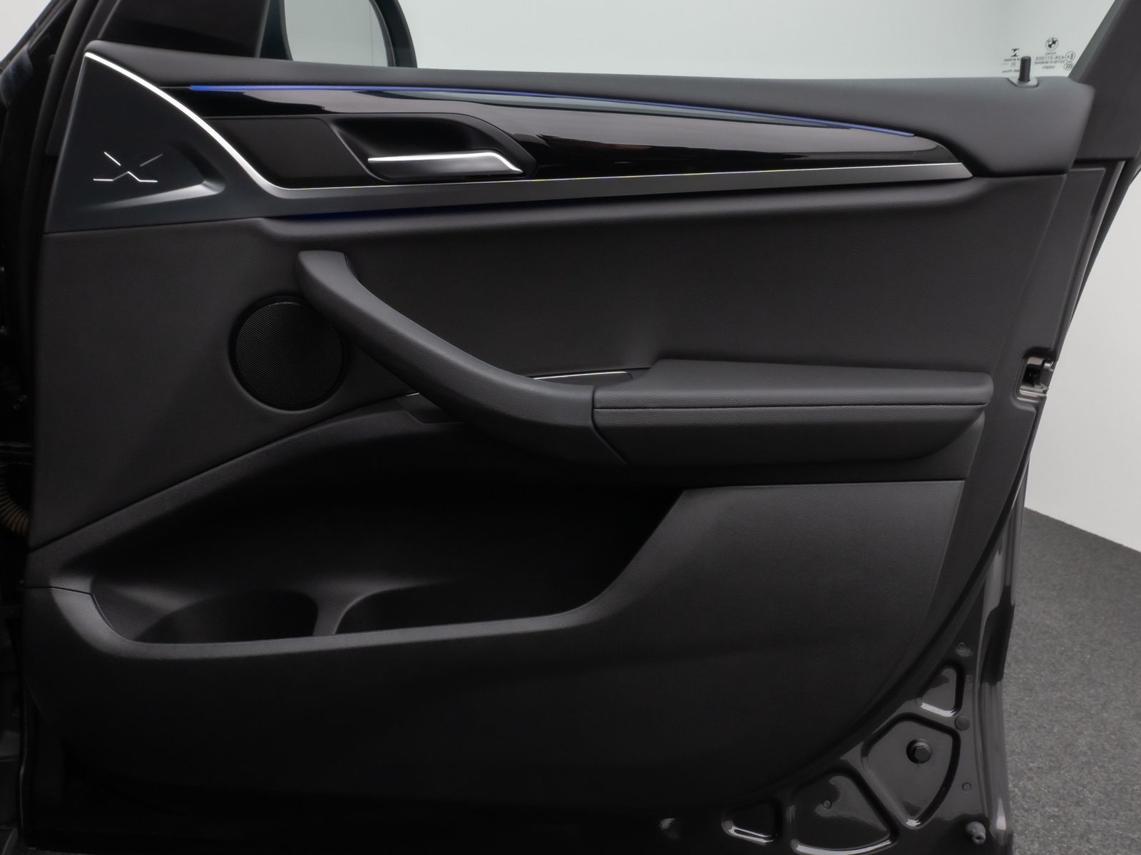 Fahrzeugabbildung BMW X3 xD20i 360° DAB Leder WLAN LED Sport 18Zoll