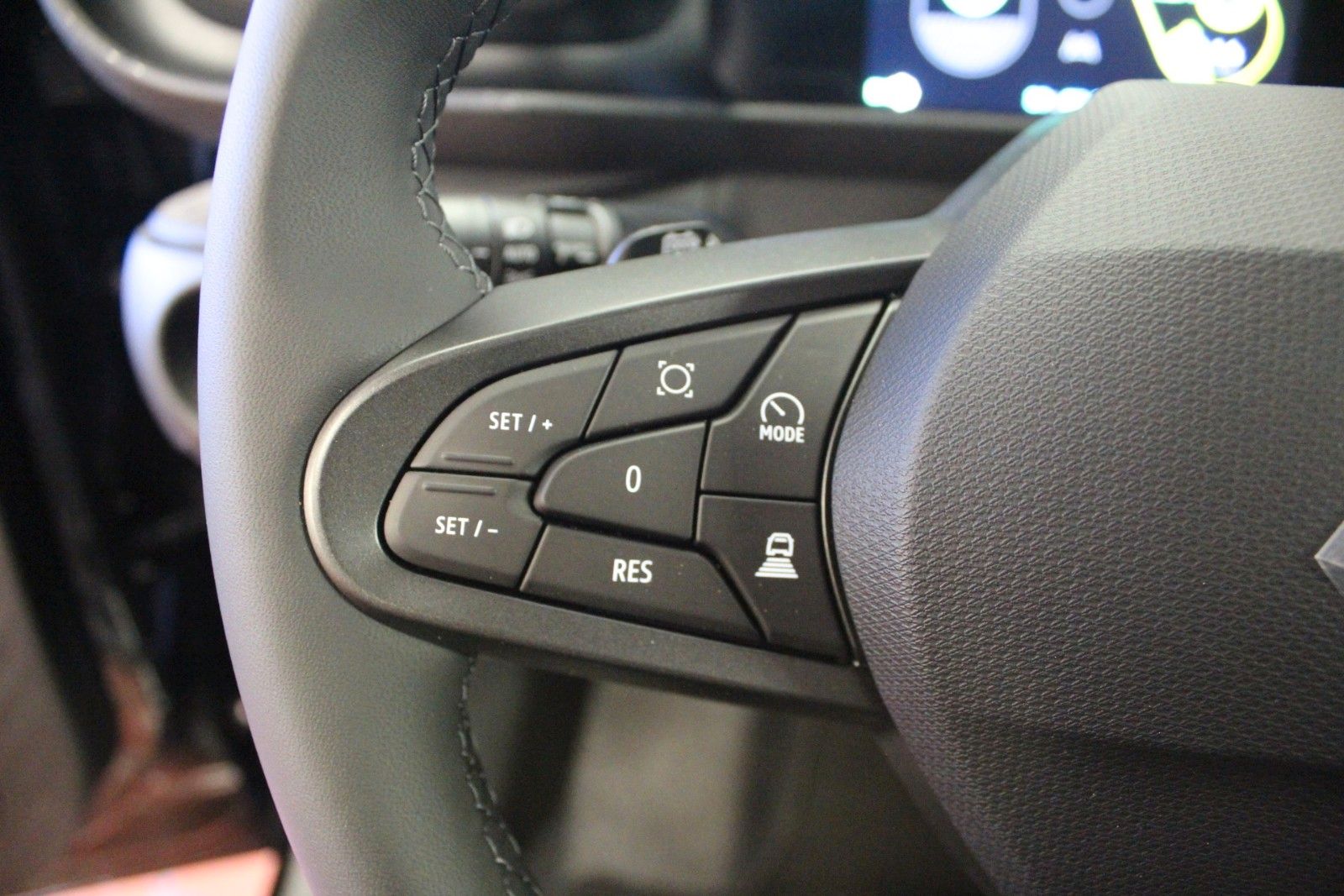 Fahrzeugabbildung Renault Twingo E-Tech 80 Urban Range *Techno*Sitzheizung