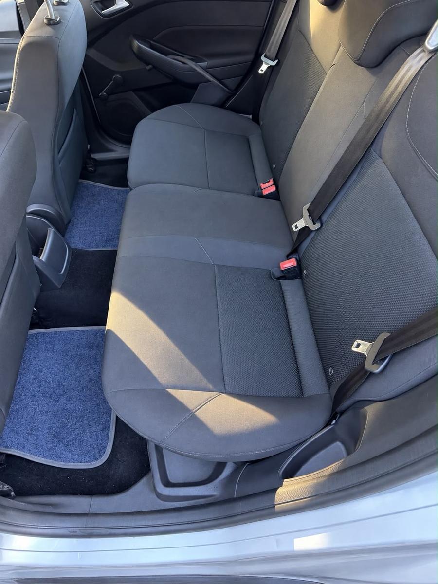 Ford Focus 2015 — фото 10