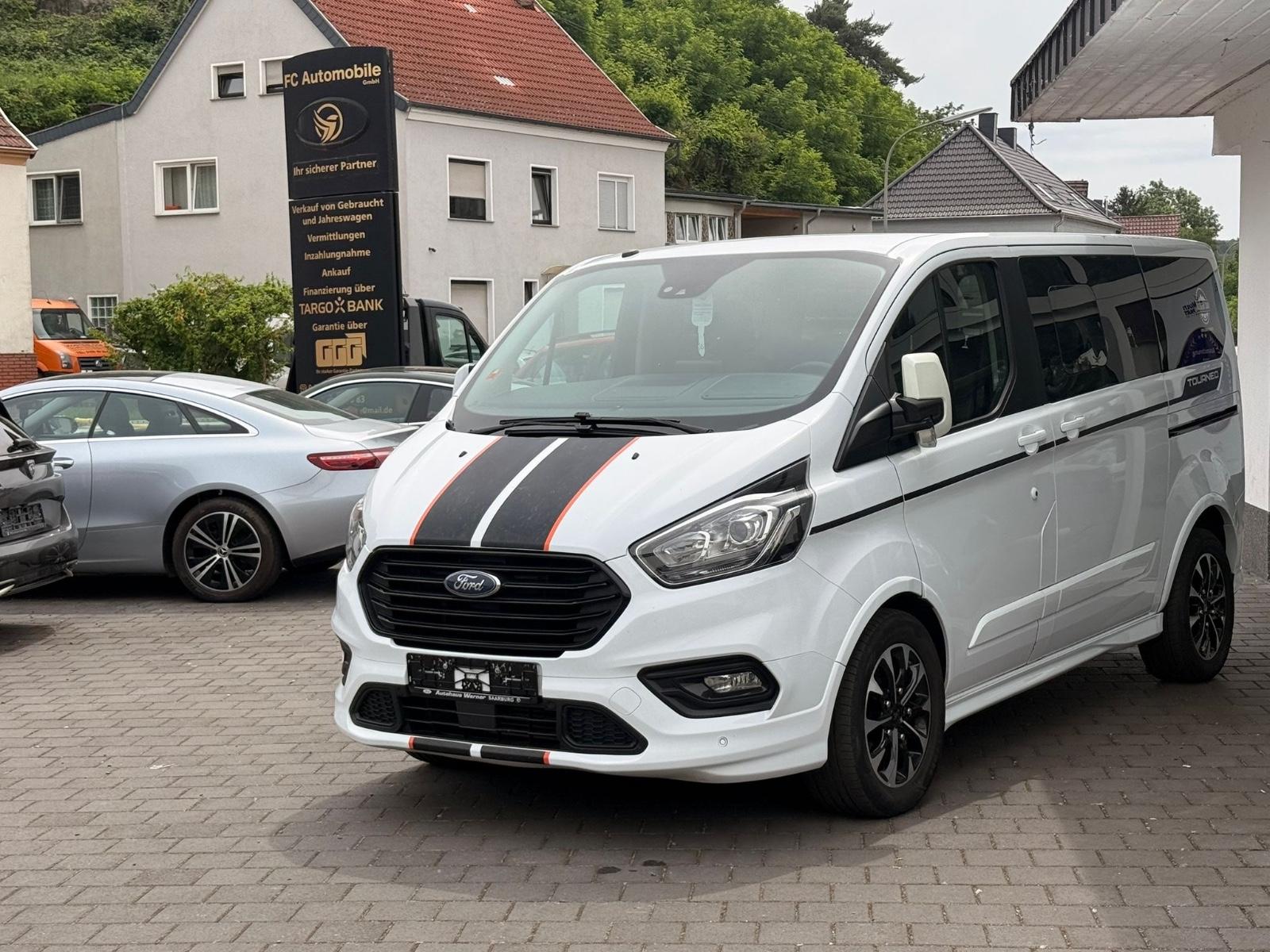 Ford Tourneo Custom *SPORT*NAVI*LEDER*8 SITZER*
