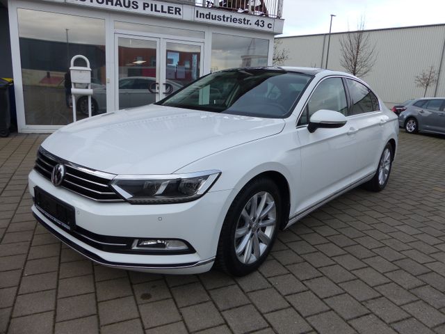 Volkswagen Passat Lim. Highline*Panorama*LED*Leder*Navi*DSG