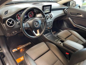 Mercedes-Benz GLA 200 7G-DCT Style *NAVI*XENON*SHZ*TEMPOMAT*