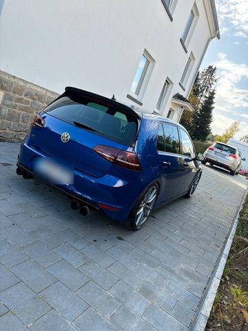 Volkswagen Golf 7R 4 Motion