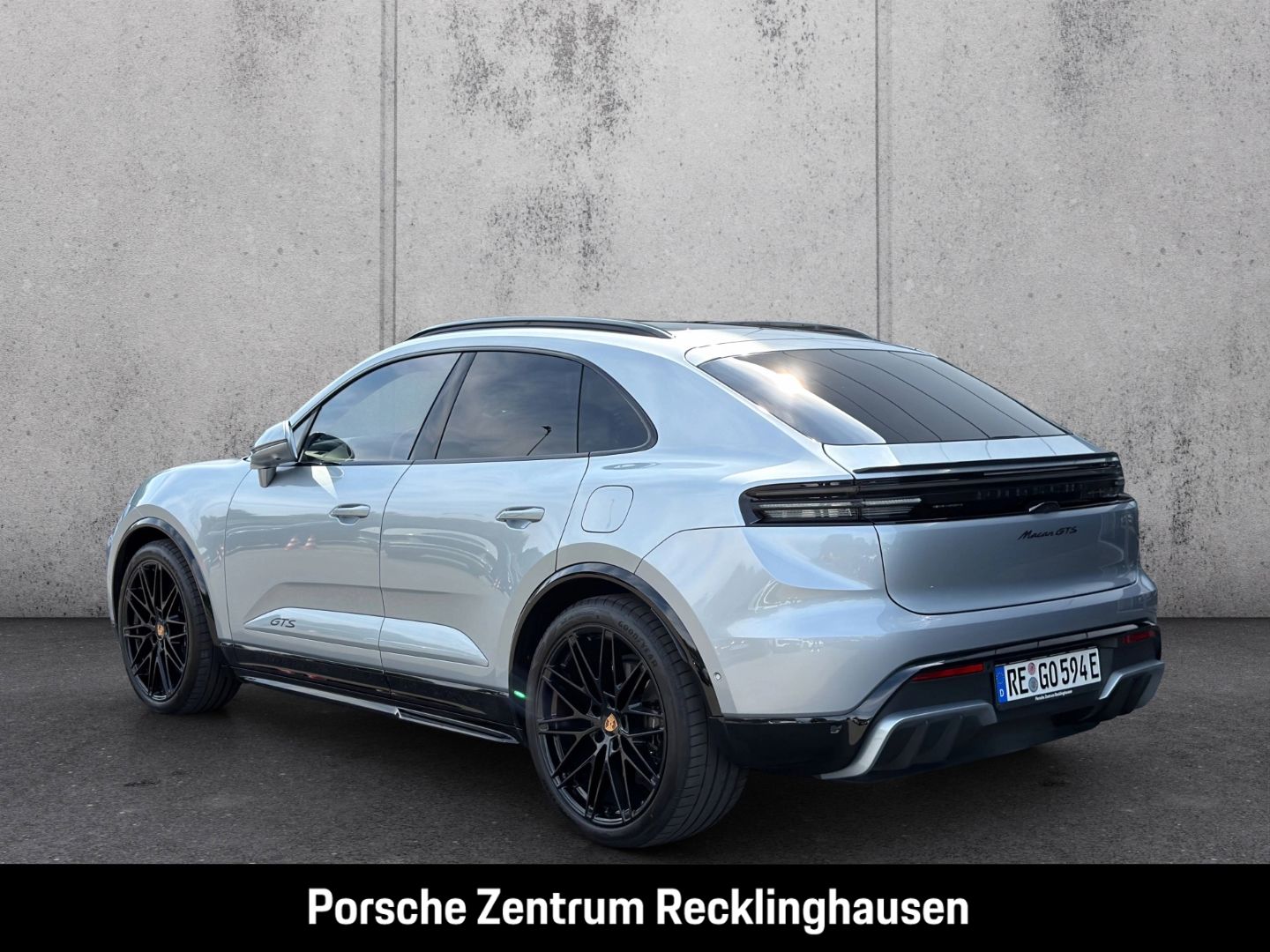 Porsche Macan GTS HA-Lenkung Head-Up Surround-View BOSE foto 3