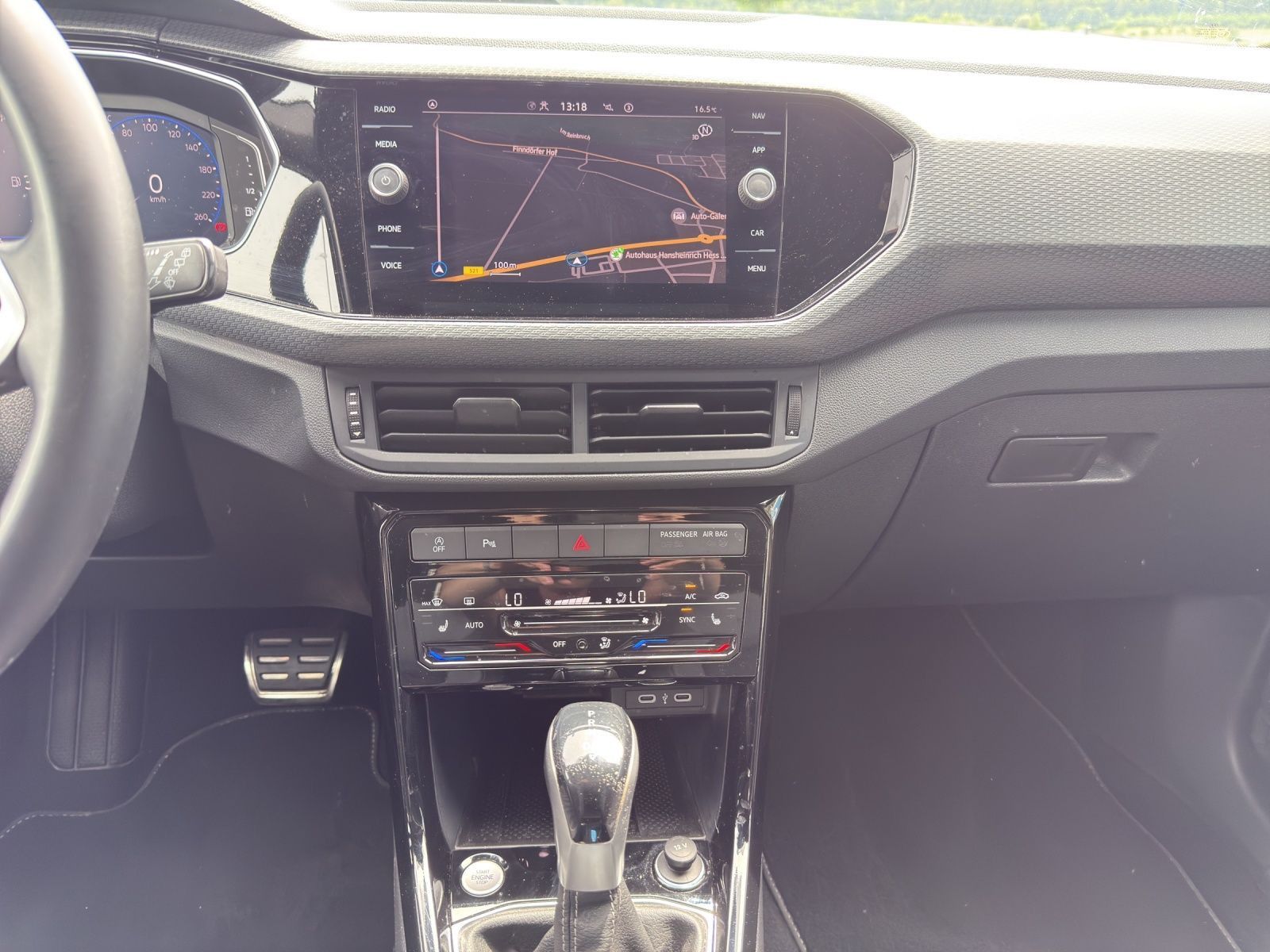 Volkswagen T-Cross - Bild 8