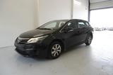 Toyota AVENSIS  1,6I T2 *Full service!* - Toyota Avensis: Schwarz
