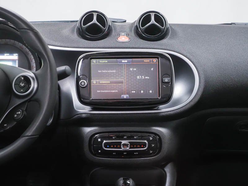 Fahrzeugabbildung Smart EQ cabrio passion GJR*22KW*WINTER-PAKET*KAMERA