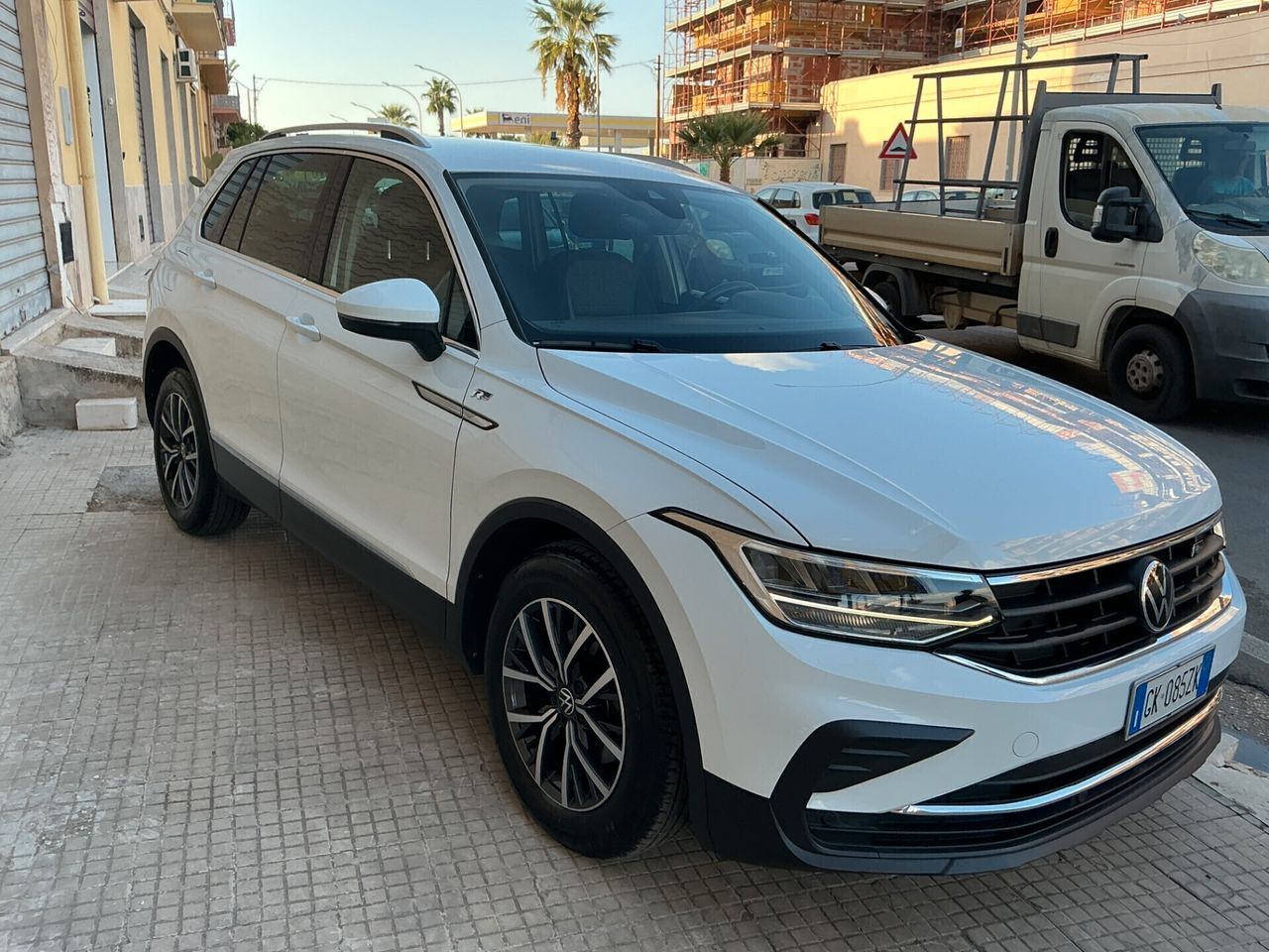Volkswagen Tiguan 2.0 TDI SCR Life imagem 3
