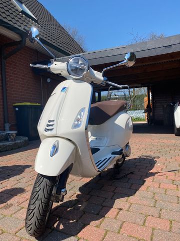 Piaggio Vespa Primavera