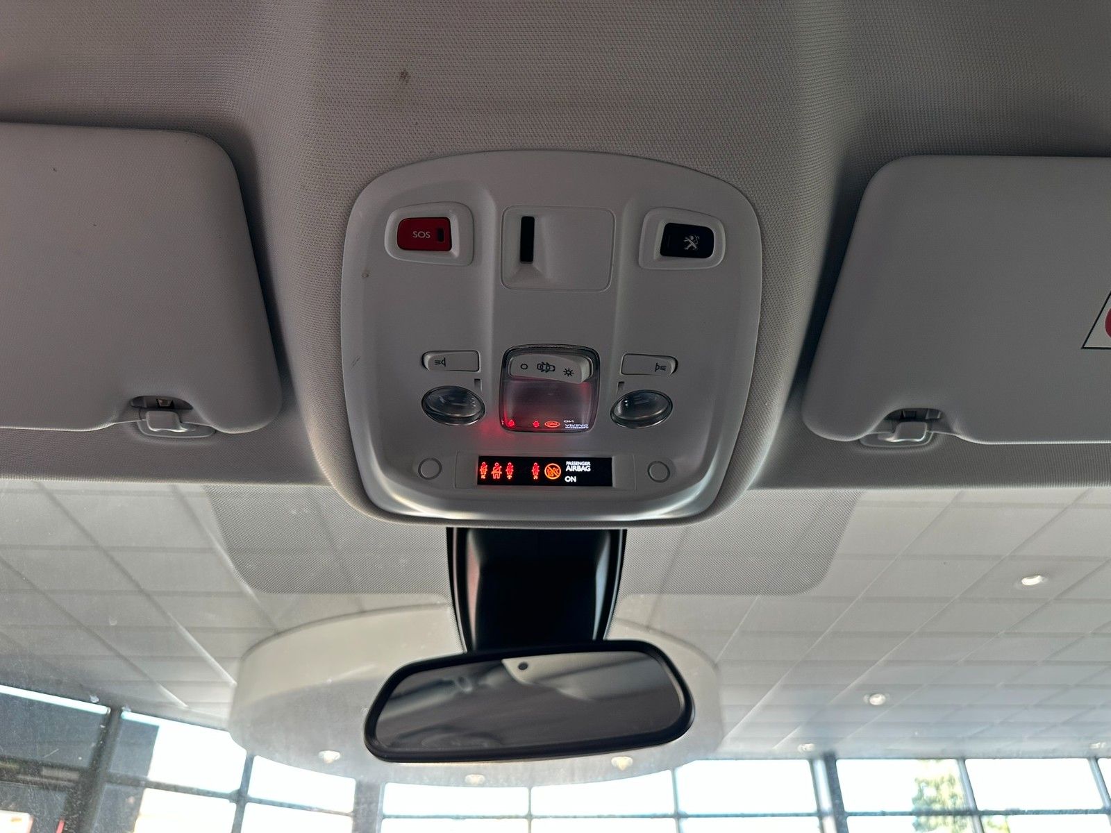 Fahrzeugabbildung Peugeot 308 SW Allure 1.5D NAVI/LED/PDC/ALU/R´CAM