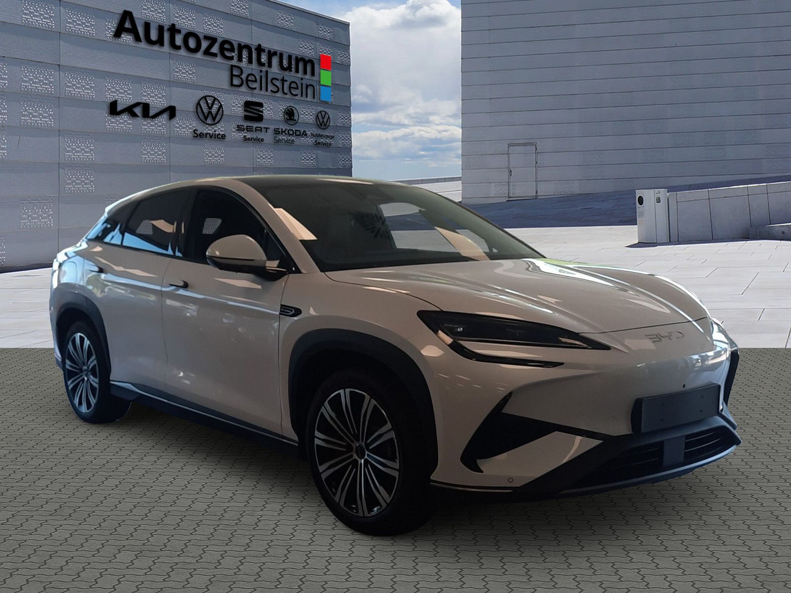 BYD SEALION 7