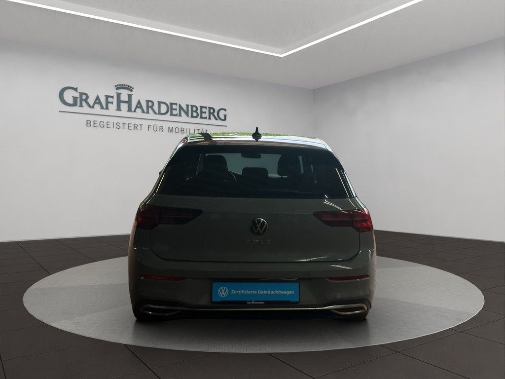 Volkswagen Golf 8 Active 2.0 TDI DSG AHK Panoramadach foto 5