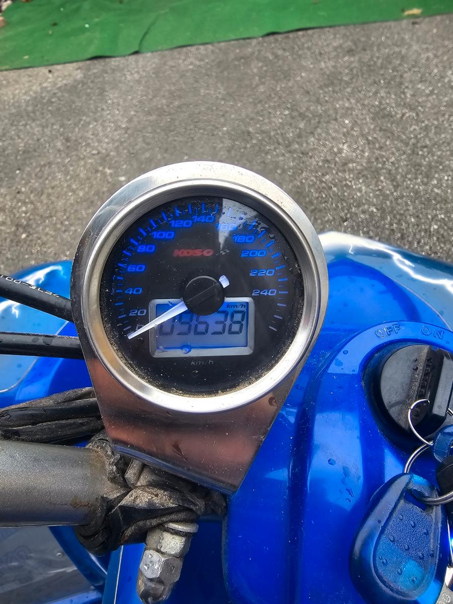 Yamaha Raptor 2005 — салон