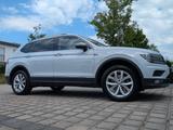 Volkswagen Tiguan Allspace Highline 2.0 TSI 132kW TÜV NEU - Volkswagen Tiguan Allspace aus 2018