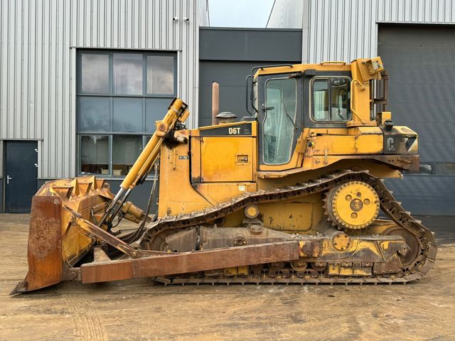 CAT D6T XL