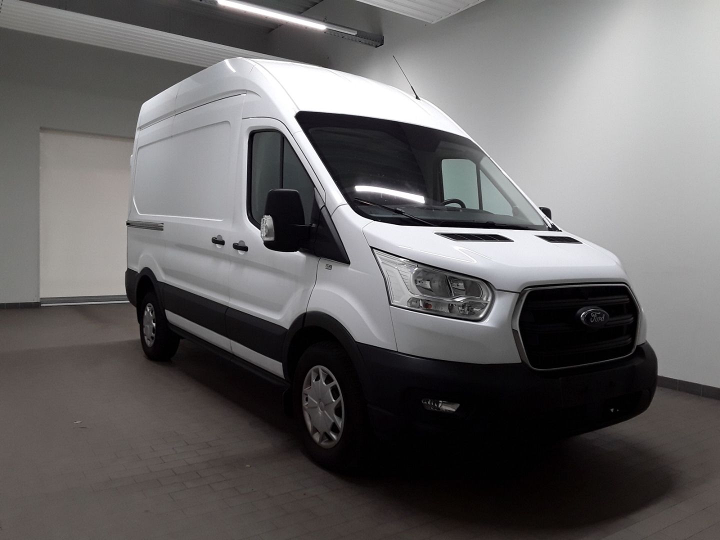 Fahrzeugabbildung Ford Transit Kasten 350 L2 Trend HOCHDACH