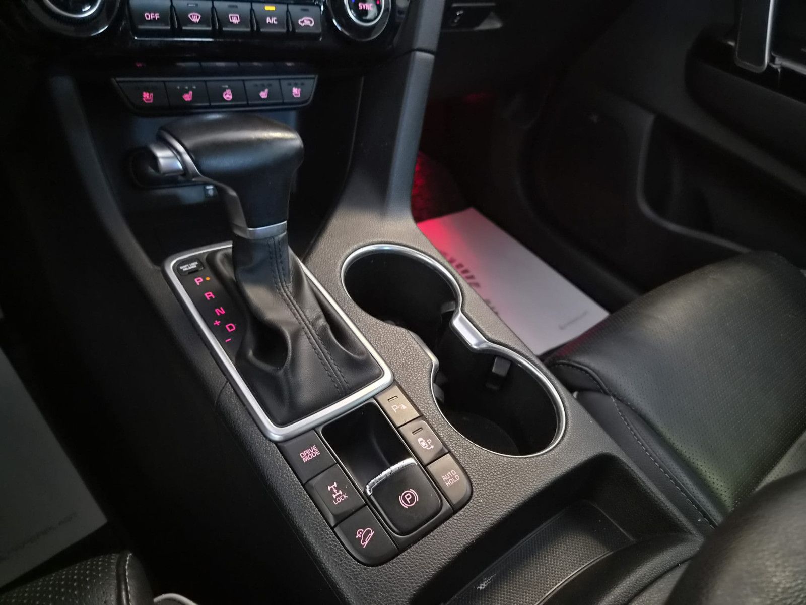 Fahrzeugabbildung Kia Sportage GT-Line 4WD / KLIMA SITZ / NAVI /
