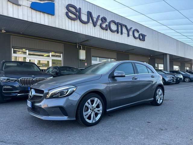 Mercedes-Benz A 180 A 180 d Sport / KM CERTIFICA